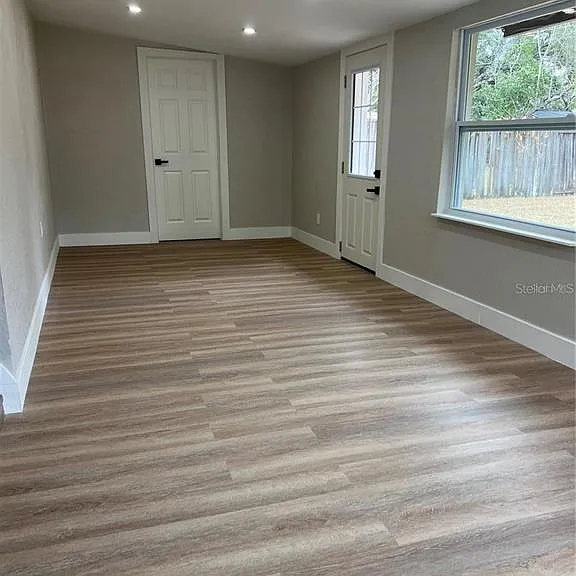 1809 Chase Ave — Photo 18