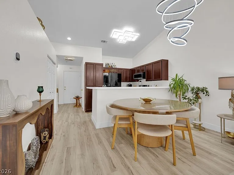 6469 Melody Rose Ave — Photo 9