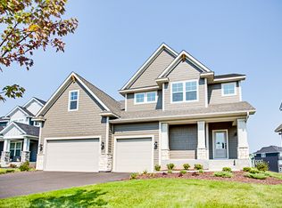 4045 Lady Slipper Rd N, Lake Elmo, MN 55042