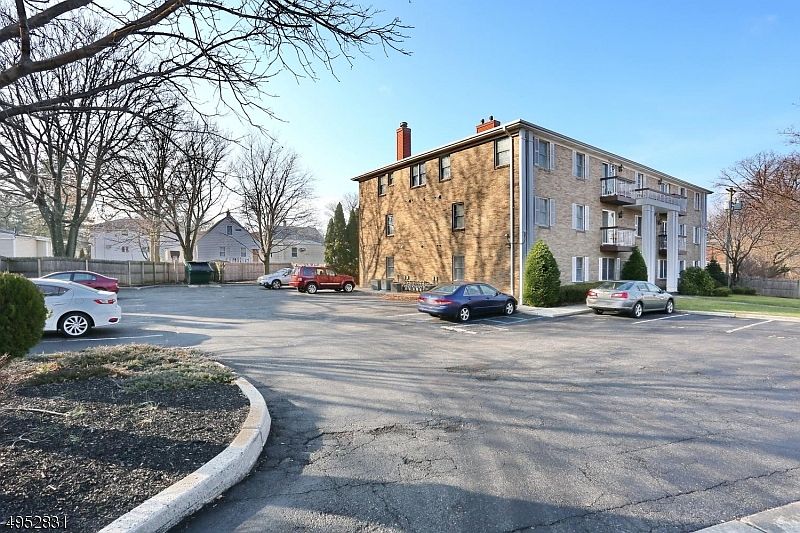 1st image of 711 Mill St Unit 202-6