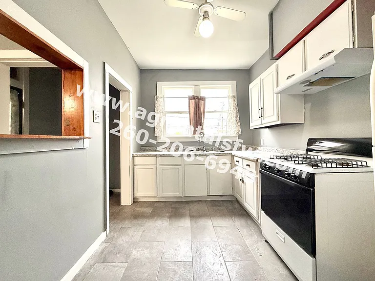 116 E Pontiac St — Photo 17