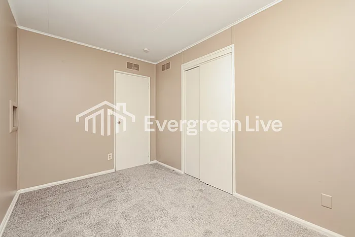 432 Mount Joy St — Photo 10