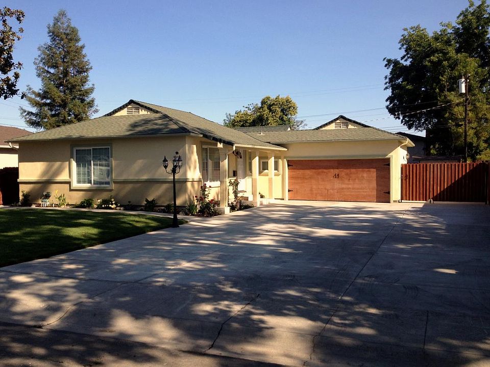 Call 209.464.5249 to Rent!