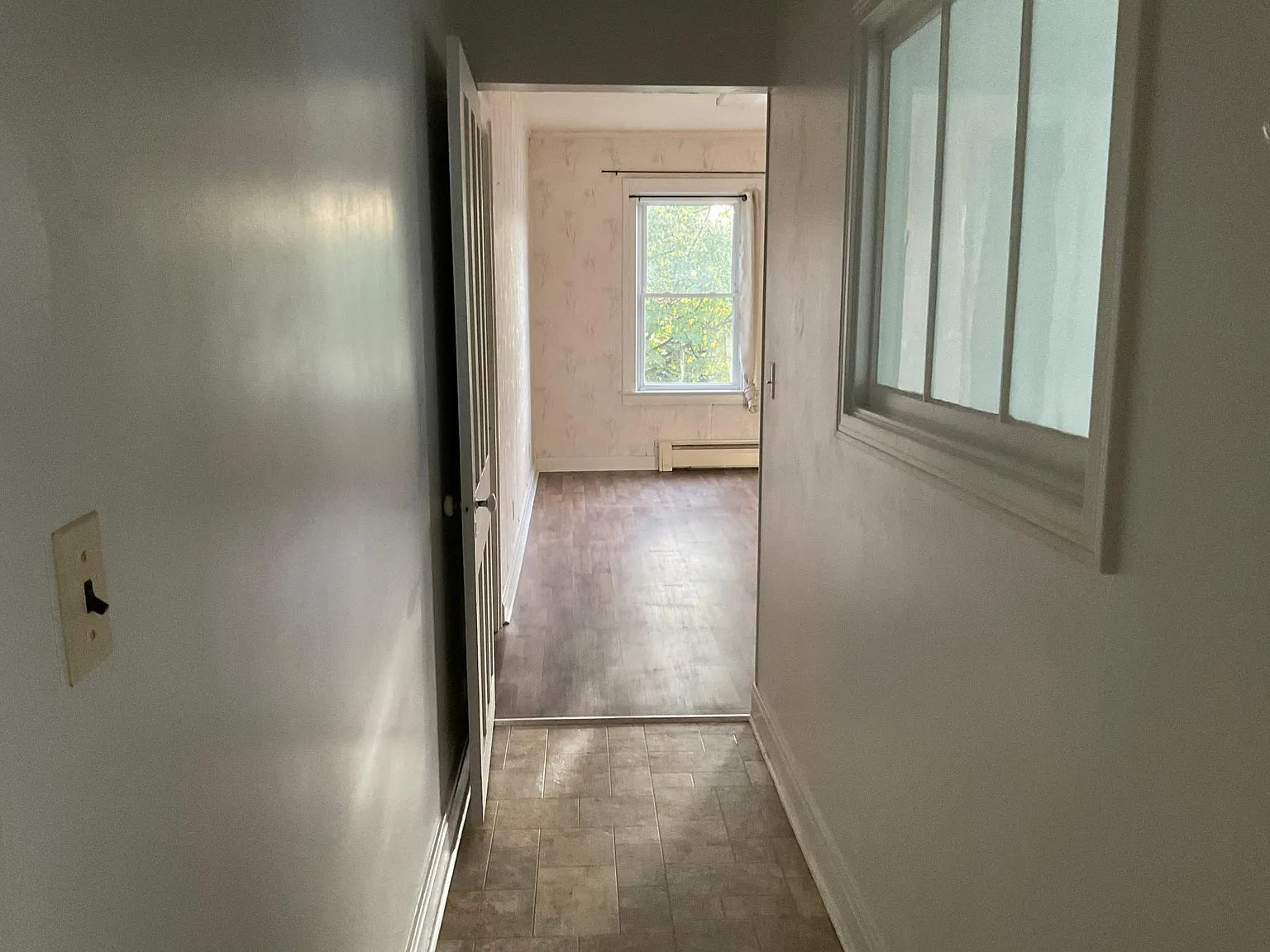 1 bed, 500 sqft, $850 — Photo 2
