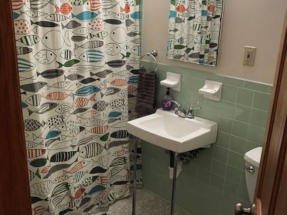 2nd image of 4201 3rd St NE APT 2