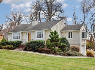 19 Augur Road, Suffern, NY 10901