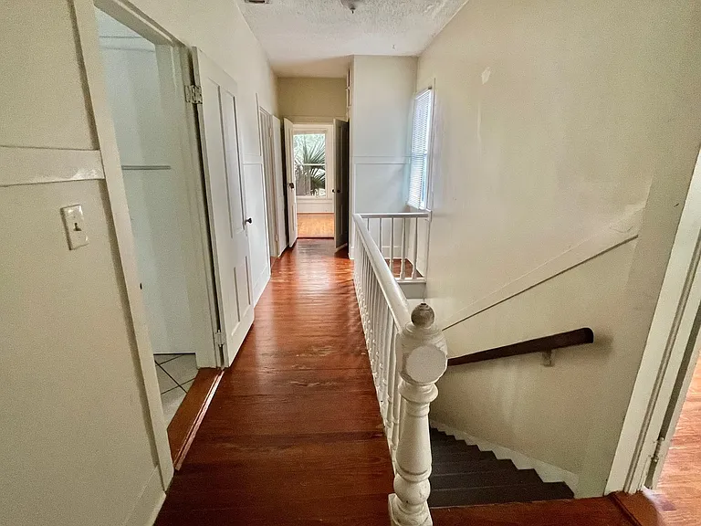 114 Bridge St #B — Photo 10