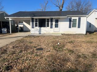 905 N Mulberry St, Dexter, MO 63841