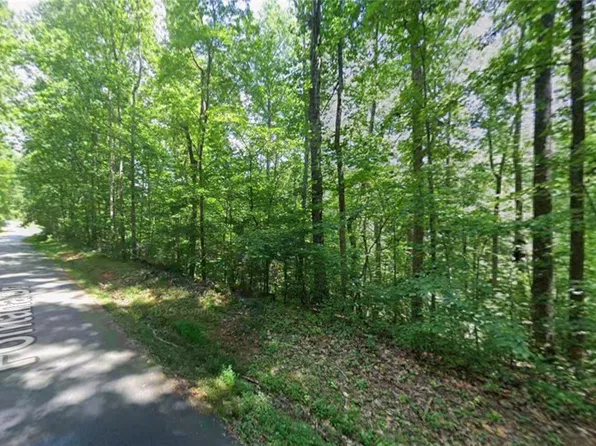 507 Fontana Dr, Westminster, SC 29693