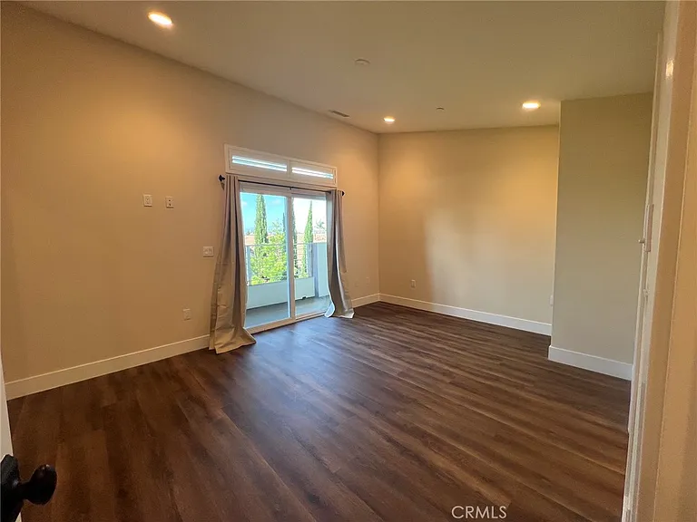 13804 Cordary Ave — Photo 20
