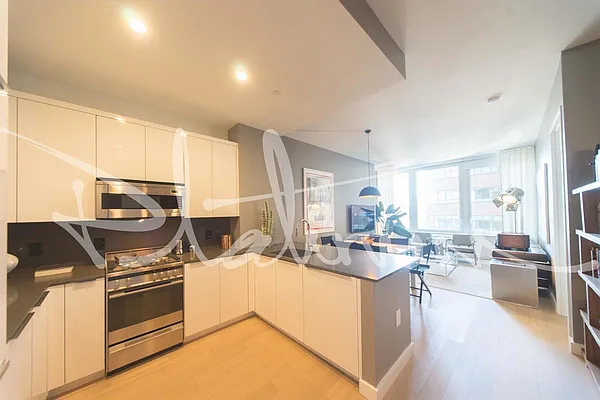 Rented by Platinum Properties | media 37