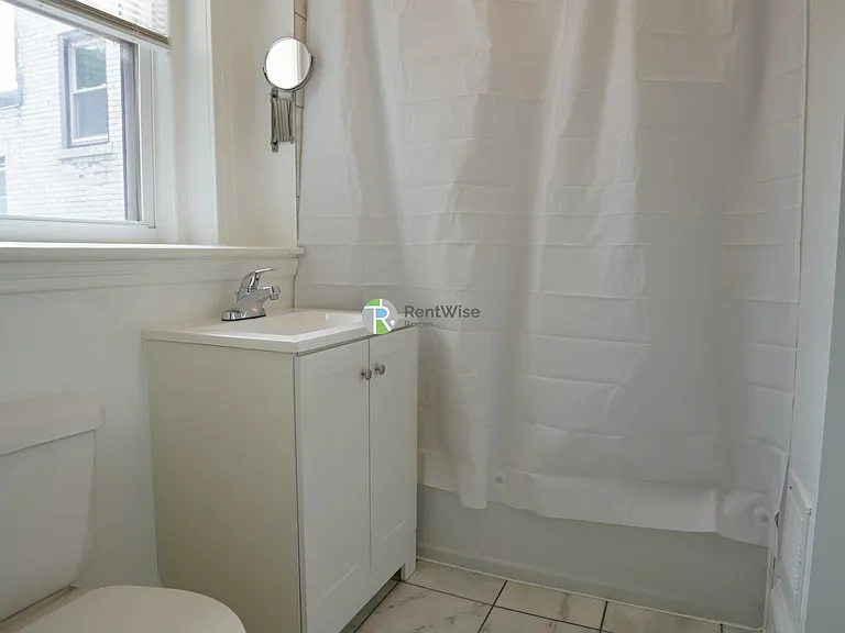 82 Brainerd Rd #19 — Photo 10