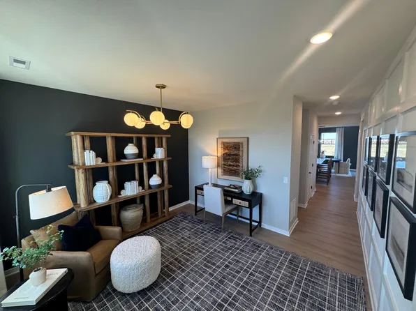 12594 Erskin St NE, Blaine, MN 55449