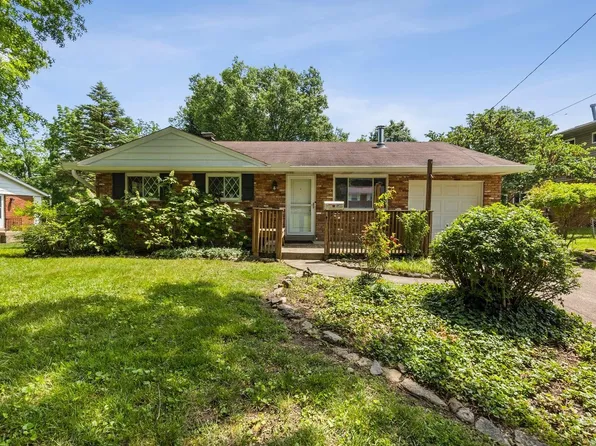 1560 Blueorchard Dr, Cincinnati, OH 45230