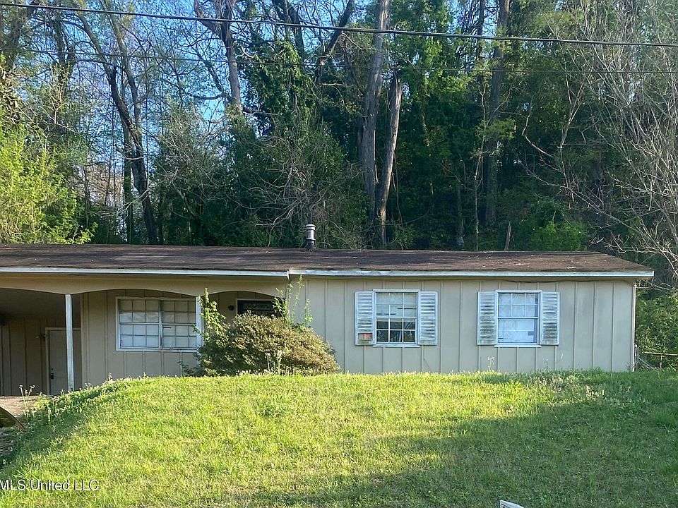 1st image of 301 Meadowvale Dr