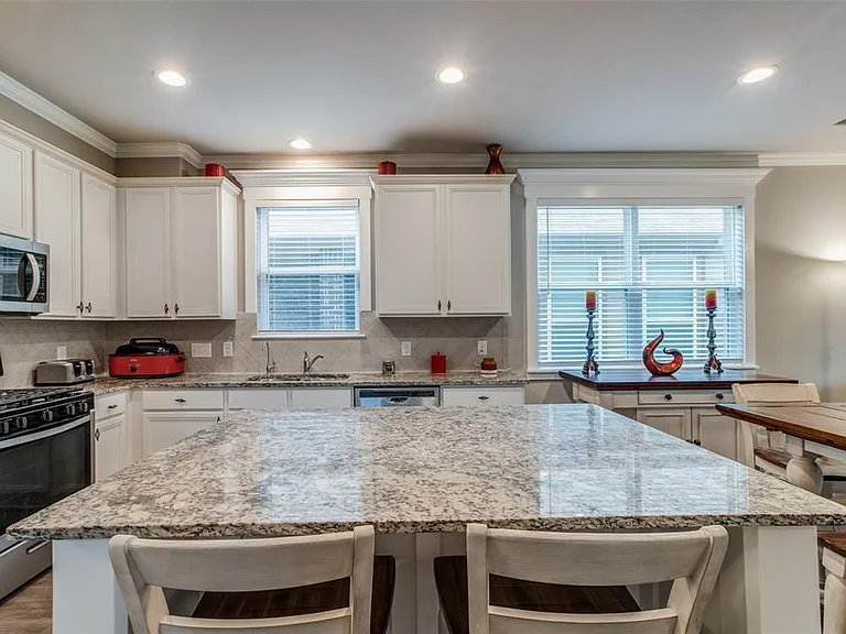 4258 McGregor Bluff Ln — Photo 29