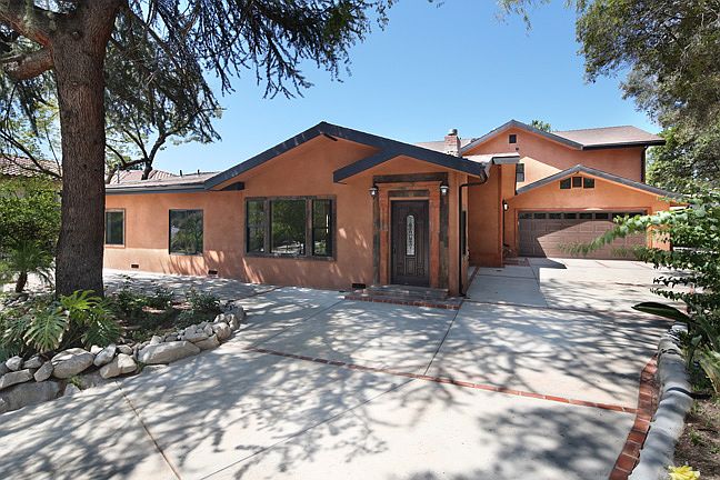 1st image of 4339 Briggs Ave