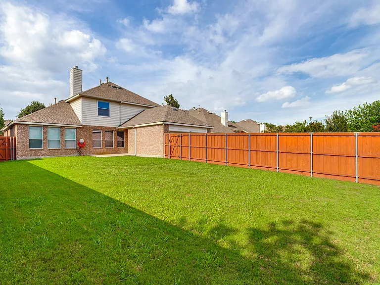 5925 Pine Meadow Ln — Photo 26