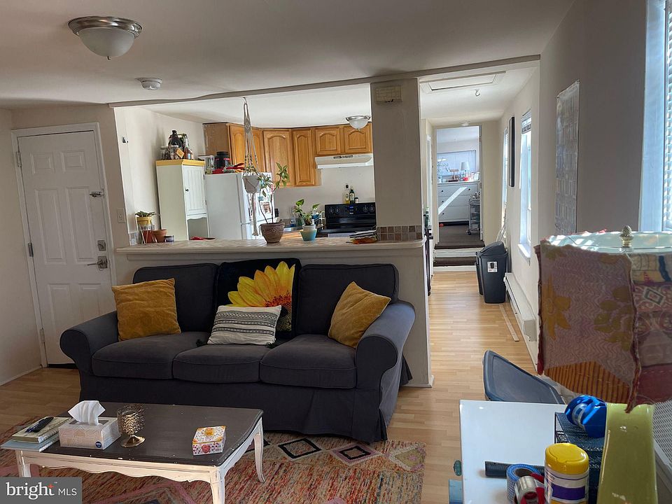 1st image of 2613 E Somerset St APT C