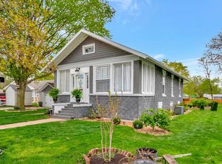 645 S Main St, Clifton, IL 60927