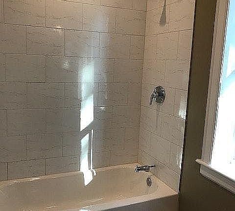4th image of 2225 Jules St