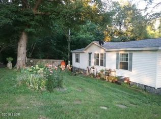 115 Stockdale Ln, Vienna, IL 62995