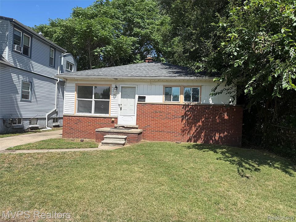 1st image of 1967 Garrick Ave