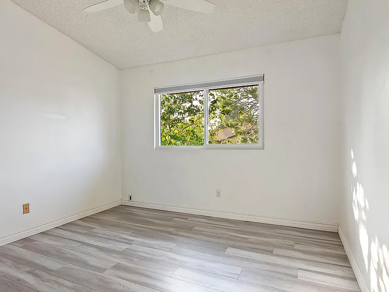 8707 Cedros Ave #7 — Photo 25