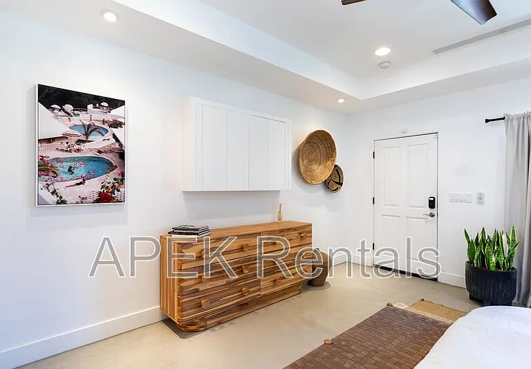 690 W Linda Vista Dr — Photo 34