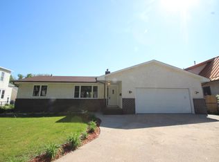319 4th St NE, Minneapolis, MN 55413