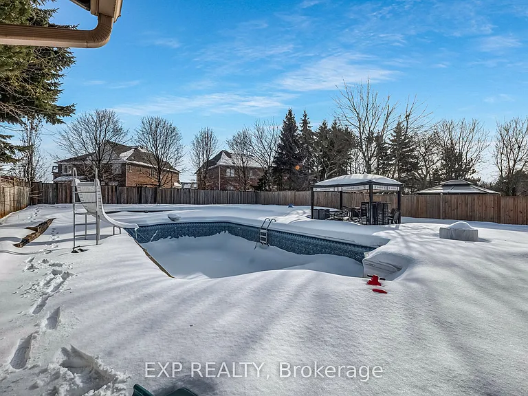 598 Lyman Blvd — Photo 43