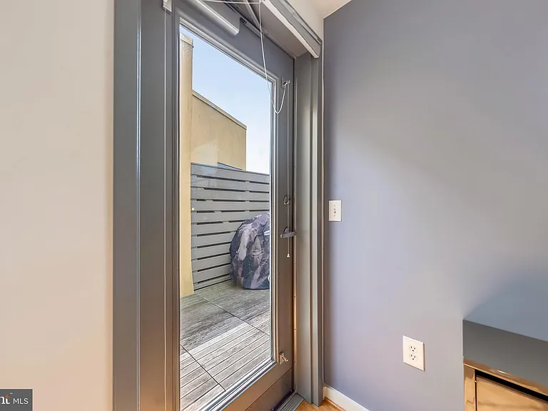 1414 Belmont St NW #408 — Photo 9