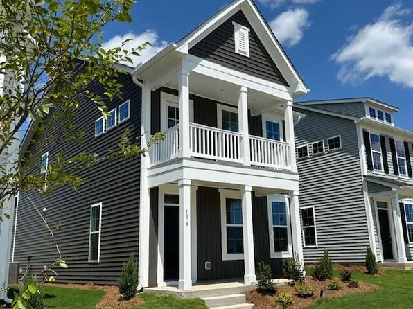 196 Pansy Park #82, Clayton, NC 27520