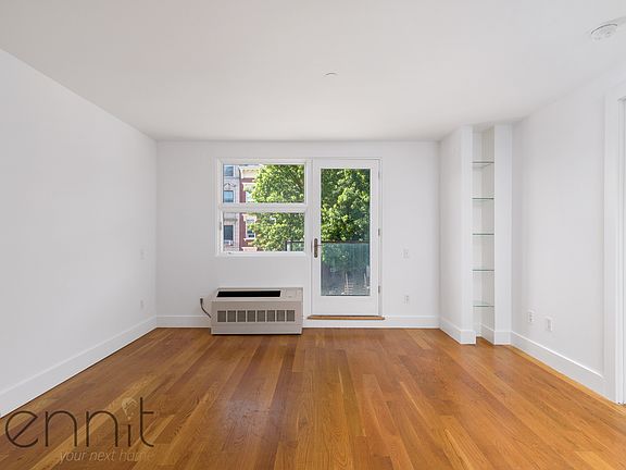 3rd image of 616 Willoughby Ave APT 3B