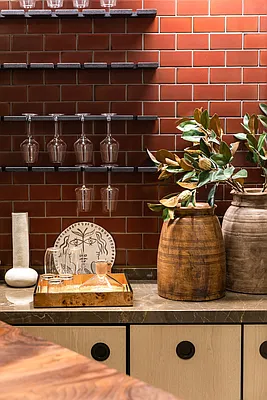 Sold by Extell Marketing Group | media 59