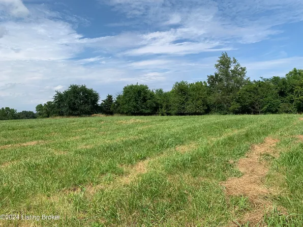 2 Colonel Cox Rd N, Coxs Creek, KY 40013