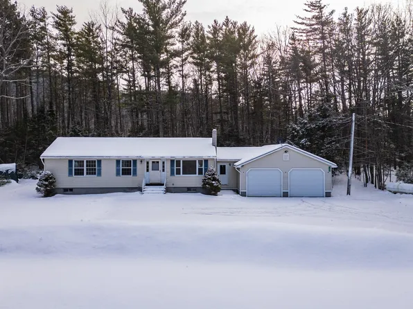 1398 North Road, Gilead, ME 04217