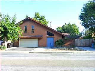 2nd image of 3621 Forest Ave