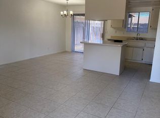 704 Quailridge Rd APT D, Bakersfield, CA 93309