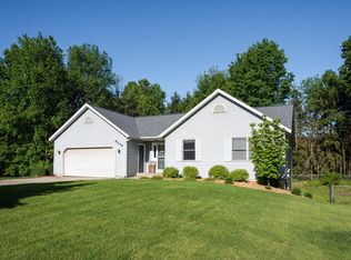 9549 96th Ave, Zeeland, MI 49464