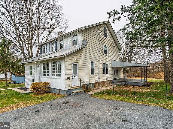 4th image of 609 W Lawn Ave
