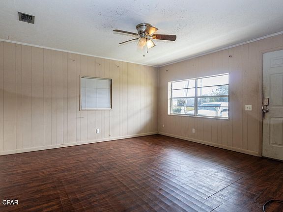 4th image of 5329 Cherry St