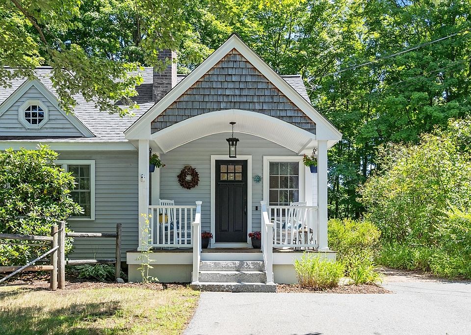 1st image of 6 Whitcomb Ave