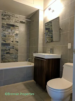 Rented by Manhattan Management LLC | media 41