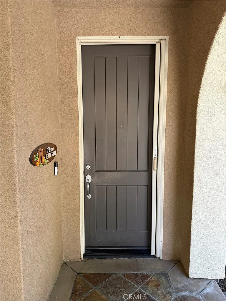 4 bed, 3.5 bath, 2557 sqft, $6,900 — Photo 4