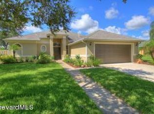 863 Coopers Hawk Ct, Rockledge, FL 32955