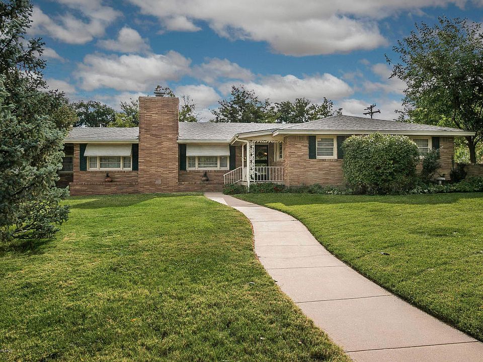 1st image of 108 N Beverly Dr