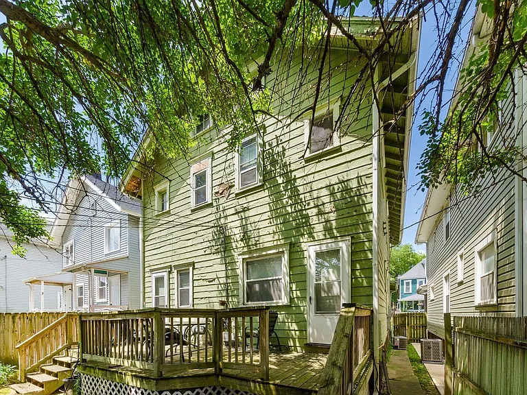 1446 Hamlet St — Photo 11
