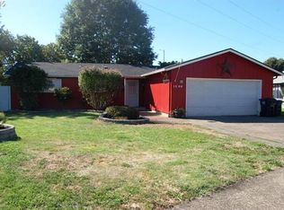 1286 Kenray Loop, Springfield, OR 97477