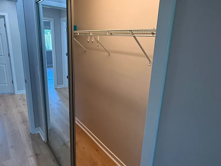 5910 Chester St — Photo 25